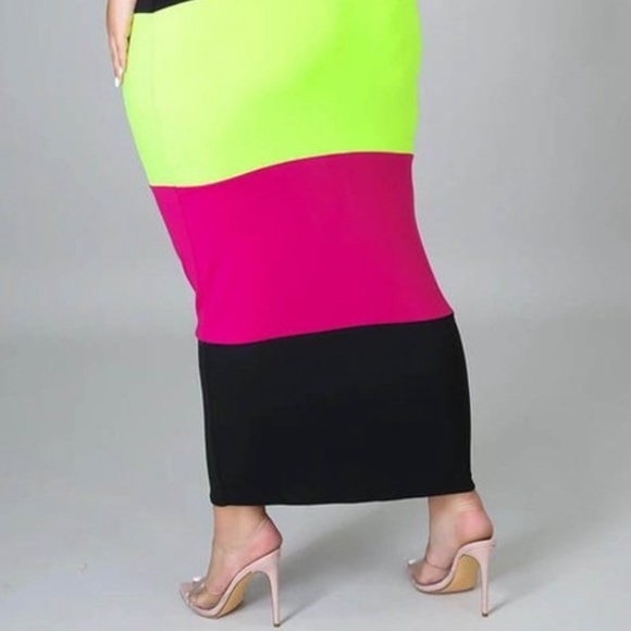 TONYA! - Picture 5 of 7